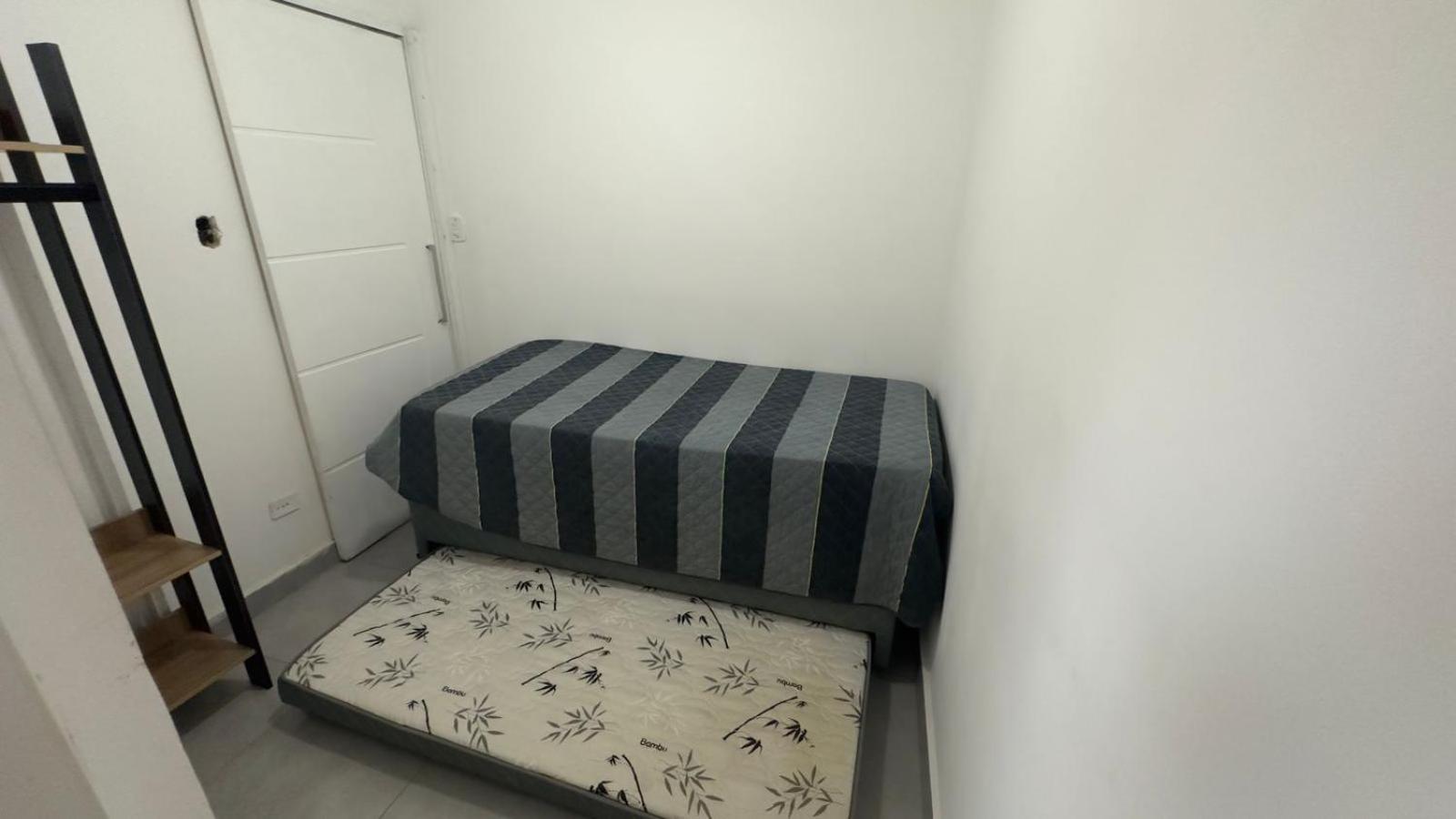 Apartamento 3 Dormitorio Praia Гуаружа Екстериор снимка